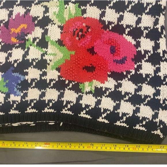 Vintage 80s Principles Petite Cotton Sweater Black & White Floral Medium - Picture 11 of 16